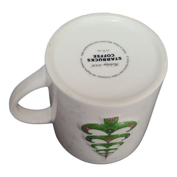 Starbucks Christmas Tree Coffee Mug Cup Holiday 2006 17 fl oz Green and White - Picture 9 of 9